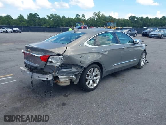 ✅ 2017 Chevrolet Impala Premier • VIN: 1G1145S32HU167177 • Lot: 42729786. Listed on IAAI with 176,142 mi. Free auction sales archive from the USA and detailed vehicle history report at DreamBid. Image 4.