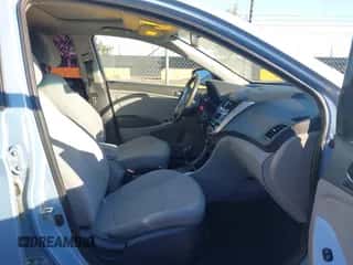 2014 Hyundai Accent SE с VIN KMHCU5AE8EU158090, выставлен на аукционе IAAI как лот 43502352 с пробегом 64 893 миль миль и . История ставок и продаж доступна на DreamBid. Изображение 5.