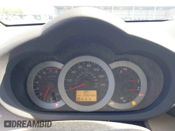 ✅ 2010 Toyota RAV4 • VIN: 2T3ZK4DVXAW004407 • Лот: 42127299. Опубликован ранее на IAAI с пробегом 206 466 миль. Бесплатный доступ к архиву аукционных продаж из США и подробный отчёт об истории автомобиля на DreamBid. Изображение 7.