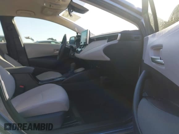 ✅ 2021 Toyota Corolla LE • VIN: JTDEPMAE5MJ124980 • Lot: 43506447. Listed on IAAI with 65,485 mi. Free auction sales archive from the USA and detailed vehicle history report at DreamBid. Image 5.