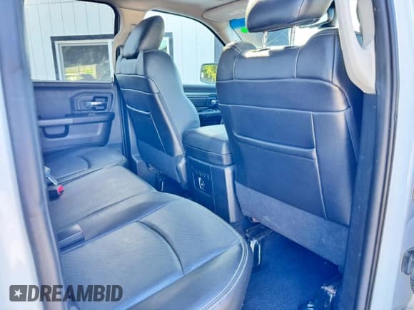 ✅ 2014 Ram 1500 Sport • VIN: 1C6RR7HT7ES289398 • Lot: 81165175. Listed on Copart with 141,040 mi. Free auction sales archive from the USA and detailed vehicle history report at DreamBid. Image 6.