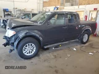 2014 Nissan Frontier SV z VIN 1N6AD0EV7EN715037, wystawiony jako Copart lot #80906345 z przebiegiem 108 072 mil mil oraz Szkoda całkowita • Salvage title. Historia ofert i sprzedaży dostępna na DreamBid. Obrazek 1.