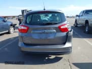 ✅ 2013 Ford C-Max SEL • VIN: 1FADP5CU5DL543816 • Lot: 42655745. Wystawiony na IAAI z przebiegiem 122 738 mil. Bezpłatny archiwum sprzedaży aukcyjnych z USA i szczegółowy raport historii pojazdu na DreamBid. Zdjęcie 16.