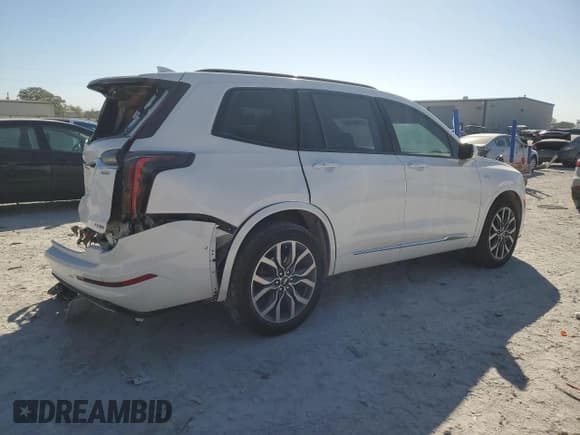 ✅ 2024 Cadillac XT6 AWD Sport • VIN: 1GYKPHRSXRZ726703 • Lot: 76582194. Listed on Copart with 17,006 mi. Free auction sales archive from the USA and detailed vehicle history report at DreamBid. Image 3.