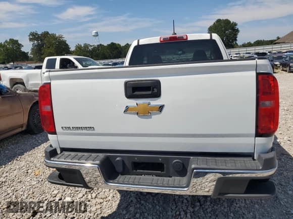 ✅ 2017 Chevrolet Colorado 2WD WT • VIN: 1GCHSBEA4H1171186 • Лот: 68994134. Опубликован ранее на Copart с пробегом 95 993 миль. Бесплатный доступ к архиву аукционных продаж из США и подробный отчёт об истории автомобиля на DreamBid. Изображение 6.