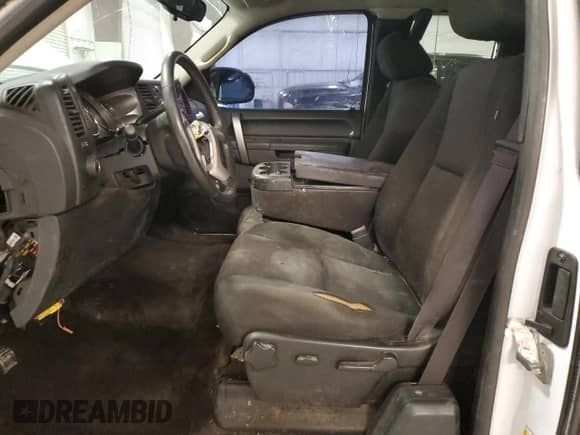 2013 Chevrolet Silverado 1500 LT с VIN 1GCRKSE70DZ130896, выставлен на аукционе Copart как лот 82601755 с пробегом Не указан миль и Списание • Salvage title. История ставок и продаж доступна на DreamBid. Изображение 7.