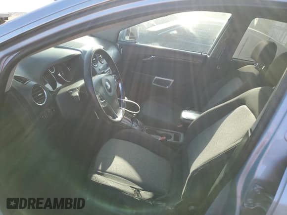 ✅ 2013 Chevrolet Captiva Sport LS • VIN: 3GNAL2EK4DS606943 • Lot: 49014085. Wystawiony na Copart z przebiegiem 176 055 mil. Bezpłatny archiwum sprzedaży aukcyjnych z USA i szczegółowy raport historii pojazdu na DreamBid. Zdjęcie 7.