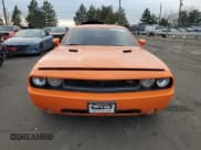 ✅ 2012 Dodge Challenger R/T Plus • VIN: 2C3CDYBT8CH315754 • Lot: 84030744. Wystawiony na Copart z przebiegiem 127 213 mil. Bezpłatny archiwum sprzedaży aukcyjnych z USA i szczegółowy raport historii pojazdu na DreamBid. Zdjęcie 5.