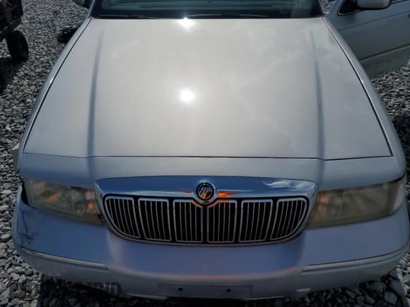 ✅ 2002 Mercury Grand Marquis GS • VIN: 2MEFM74W52X621159 • Lot: 69118925. Wystawiony na Copart z przebiegiem 111 737 mil. Bezpłatny archiwum sprzedaży aukcyjnych z USA i szczegółowy raport historii pojazdu na DreamBid. Zdjęcie 11.