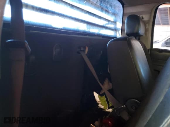 ✅ 2005 Dodge 2500 ST • VIN: 3D7KR26C85G831315 • Лот: 85446194. Опубликован ранее на Copart с пробегом 138 876 миль. Бесплатный доступ к архиву аукционных продаж из США и подробный отчёт об истории автомобиля на DreamBid. Изображение 10.