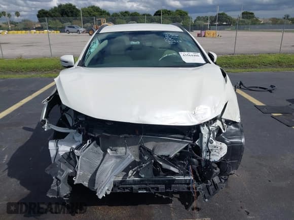 ✅ 2024 Nissan Murano SV • VIN: 5N1AZ2BJ2RC127061 • Lot: 43564408. Listed on IAAI with 7,395 mi. Free auction sales archive from the USA and detailed vehicle history report at DreamBid. Image 13.