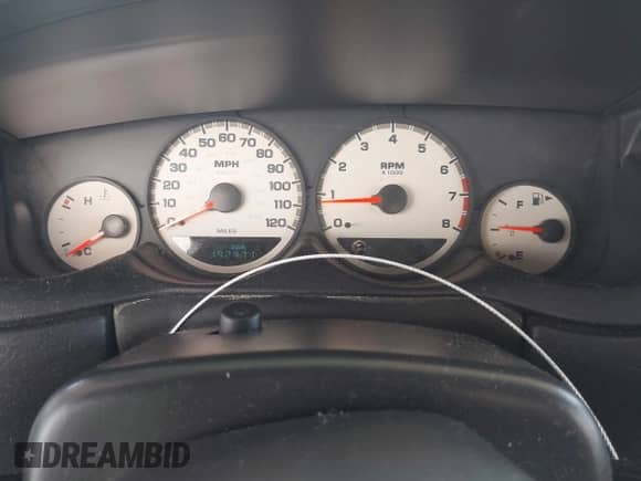 2004 Dodge Neon SXT z VIN 1B3ES56C44D535380, wystawiony jako IAAI lot #42583023 z przebiegiem 192 971 mil mil oraz . Historia ofert i sprzedaży dostępna na DreamBid. Obrazek 7.