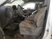 ✅ 2015 Chevrolet Silverado 2500HD Work Truck • VIN: 1GC1KUE88FF576543 • Лот: 76017154. Опубликован ранее на Copart с пробегом 282 523 миль. Бесплатный доступ к архиву аукционных продаж из США и подробный отчёт об истории автомобиля на DreamBid. Изображение 7.