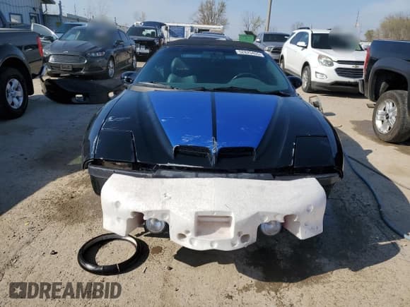 ✅ 1995 Pontiac Firebird Trans Am • VIN: 2G2FV32P1S2223306 • Lot: 52825455. Wystawiony na Copart z przebiegiem 32 212 mil. Bezpłatny archiwum sprzedaży aukcyjnych z USA i szczegółowy raport historii pojazdu na DreamBid. Zdjęcie 5.
