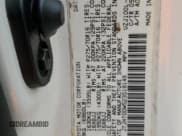 ✅ 2002 Lexus LX 470 • VIN: JTJHT00W523518148 • Lot: 73061974. Wystawiony na Copart z przebiegiem 273 355 mil. Bezpłatny archiwum sprzedaży aukcyjnych z USA i szczegółowy raport historii pojazdu na DreamBid. Zdjęcie 12.