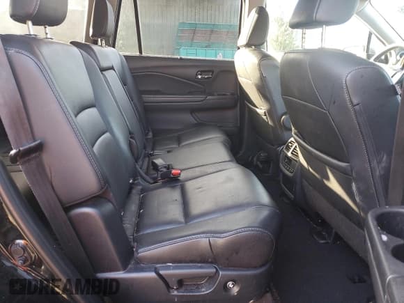 ✅ 2020 Honda Pilot EX-L • VIN: 5FNYF6H53LB049865 • Лот: 85408265. Опубликован ранее на Copart с пробегом 128 370 миль. Бесплатный доступ к архиву аукционных продаж из США и подробный отчёт об истории автомобиля на DreamBid. Изображение 11.