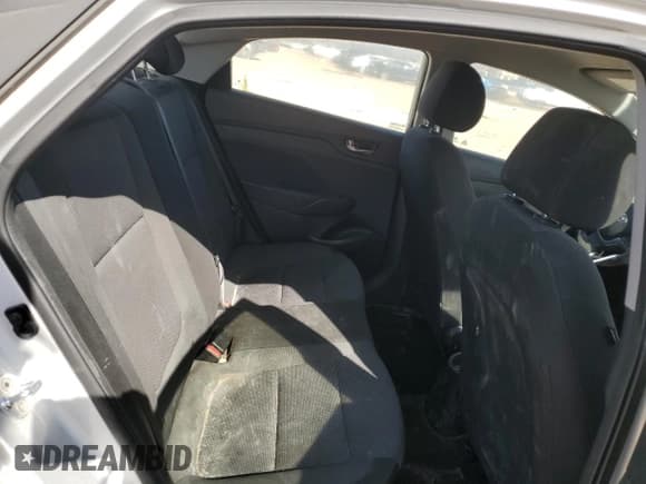 ✅ 2019 Hyundai Accent SE • VIN: 3KPC24A34KE071400 • Лот: 44619354. Опубликован ранее на Copart с пробегом 79 520 миль. Бесплатный доступ к архиву аукционных продаж из США и подробный отчёт об истории автомобиля на DreamBid. Изображение 10.