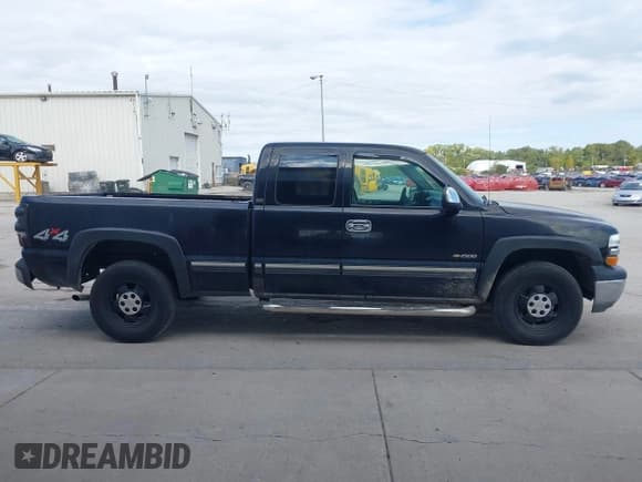 ✅ 2000 Chevrolet Silverado 1500 • VIN: 1GCEK19V8YE364816 • Lot: 43410219. Wystawiony na IAAI z przebiegiem 199 597 mil. Bezpłatny archiwum sprzedaży aukcyjnych z USA i szczegółowy raport historii pojazdu na DreamBid. Zdjęcie 14.