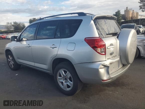 ✅ 2007 Toyota RAV4 Limited • VIN: JTMZK31V775014939 • Lot: 91740025. Wystawiony na Copart z przebiegiem 192 181 mil. Bezpłatny archiwum sprzedaży aukcyjnych z USA i szczegółowy raport historii pojazdu na DreamBid. Zdjęcie 2.