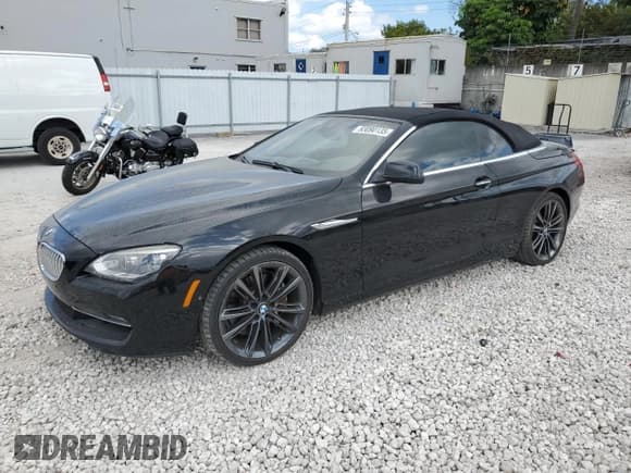 ✅ 2013 BMW 6 Series 650i • VIN: WBAYP9C52DD168793 • Лот: 93090135. Опубликован ранее на Copart с пробегом 110 729 миль. Бесплатный доступ к архиву аукционных продаж из США и подробный отчёт об истории автомобиля на DreamBid. Изображение 1.