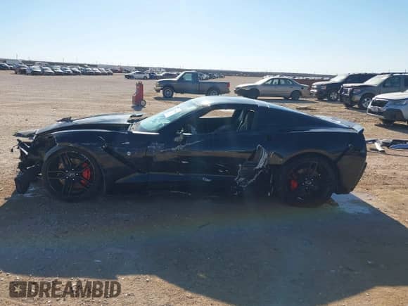 2014 Chevrolet Corvette Z51 1LT с VIN 1G1YG2D7XE5133840, выставлен на аукционе IAAI как лот 41618306 с пробегом Не указан миль и . История ставок и продаж доступна на DreamBid. Изображение 15.