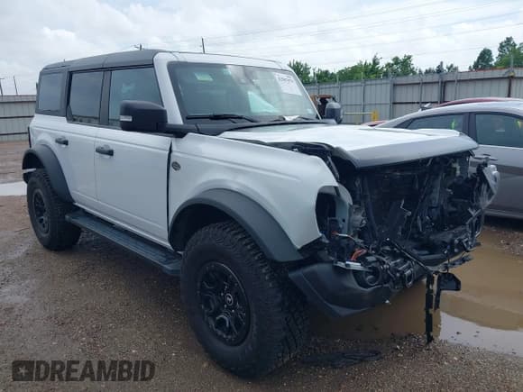 ✅ 2023 Ford Bronco • VIN: 1FMEE5DP2PLB16493 • Лот: 42507079. Опубликован ранее на IAAI с пробегом 59 656 миль. Бесплатный доступ к архиву аукционных продаж из США и подробный отчёт об истории автомобиля на DreamBid. Изображение 1.