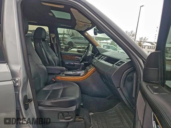 ✅ 2012 Land Rover Range Rover Sport HSE • VIN: SALSF2D44CA746894 • Лот: 96239595. Опубликован ранее на Copart с пробегом 154 048 миль. Бесплатный доступ к архиву аукционных продаж из США и подробный отчёт об истории автомобиля на DreamBid. Изображение 5.