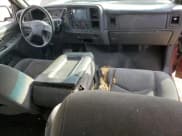 ✅ 2006 GMC Sierra 1500 SLE2 • VIN: 2GTEK13T561157354 • Lot: 76882654. Wystawiony na Copart z przebiegiem 194 400 mil. Bezpłatny archiwum sprzedaży aukcyjnych z USA i szczegółowy raport historii pojazdu na DreamBid. Zdjęcie 8.