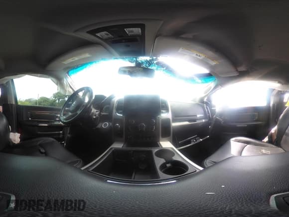 ✅ 2014 Ram 2500 Laramie • VIN: 3C6UR5NL2EG150449 • Лот: 42478438. Опубликован ранее на IAAI с пробегом 236 950 миль. Бесплатный доступ к архиву аукционных продаж из США и подробный отчёт об истории автомобиля на DreamBid. Изображение 21.