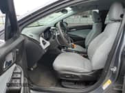 ✅ 2019 Chevrolet Cruze LT • VIN: 1G1BE5SM7K7124924 • Lot: 49528123. Listed on Copart with 64,582 mi. Free auction sales archive from the USA and detailed vehicle history report at DreamBid. Image 7.