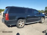 ✅ 2013 Chevrolet Suburban LTZ • VIN: 1GNSCKE08DR105799 • Lot: 93057155. Wystawiony na Copart z przebiegiem 257 010 mil. Bezpłatny archiwum sprzedaży aukcyjnych z USA i szczegółowy raport historii pojazdu na DreamBid. Zdjęcie 3.