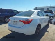 ✅ 2017 Toyota Corolla L • VIN: 5YFBURHE0HP667704 • Lot: 43565227. Wystawiony na IAAI z przebiegiem 135 750 mil. Bezpłatny archiwum sprzedaży aukcyjnych z USA i szczegółowy raport historii pojazdu na DreamBid. Zdjęcie 4.