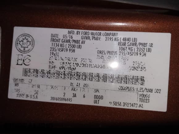 ✅ 2017 Ford Escape Titanium • VIN: 1FMCU9J95HUA33532 • Lot: 43488911. Listed on IAAI with 83,970 mi. Free auction sales archive from the USA and detailed vehicle history report at DreamBid. Image 9.