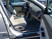 ✅ 2011 Volvo S40 • VIN: YV1672MS6B2540368 • Lot: 43170165. Listed on IAAI with 163,336 mi. Free auction sales archive from the USA and detailed vehicle history report at DreamBid. Image 5.