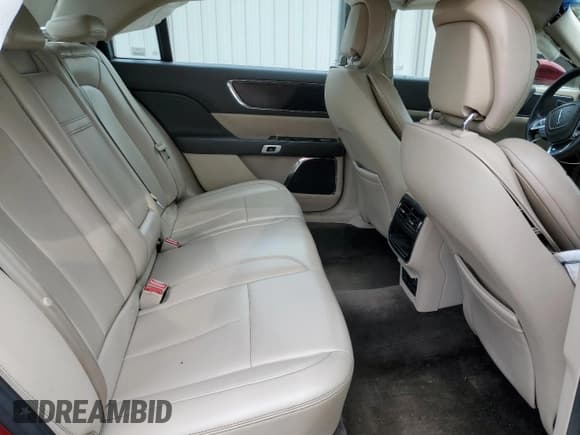 ✅ 2017 Lincoln Continental Premiere • VIN: 1LN6L9PK1H5627460 • Lot: 59365584. Listed on Copart with 112,285 mi. Free auction sales archive from the USA and detailed vehicle history report at DreamBid. Image 11.