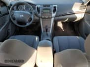 ✅ 2009 Hyundai Sonata GLS • VIN: 5NPET46CX9H536895 • Лот: 81189334. Опубликован ранее на Copart с пробегом 136 364 миль. Бесплатный доступ к архиву аукционных продаж из США и подробный отчёт об истории автомобиля на DreamBid. Изображение 8.