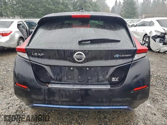 ✅ 2019 Nissan LEAF SL Plus • VIN: 1N4BZ1CPXKC318731 • Lot: 94381035. Wystawiony na Copart z przebiegiem 30 312 mil. Bezpłatny archiwum sprzedaży aukcyjnych z USA i szczegółowy raport historii pojazdu na DreamBid. Zdjęcie 6.