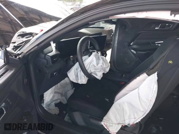 ✅ 2025 Ford Mustang GT • VIN: 1FA6P8CF7S5400976 • Lot: 42441842. Listed on IAAI with Not provided. Free auction sales archive from the USA and detailed vehicle history report at DreamBid. Image 5.