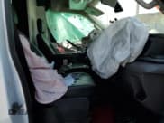 ✅ 2020 Ford Transit Cargo • VIN: 1FTYE1C85LKB80015 • Lot: 53082755. Wystawiony na Copart z przebiegiem Nie podano. Bezpłatny archiwum sprzedaży aukcyjnych z USA i szczegółowy raport historii pojazdu na DreamBid. Zdjęcie 7.