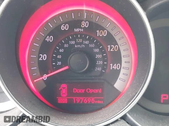 ✅ 2011 Kia Forte SX • VIN: KNAFW5A35B5384682 • Lot: 42963685. Wystawiony na IAAI z przebiegiem 197 696 mil. Bezpłatny archiwum sprzedaży aukcyjnych z USA i szczegółowy raport historii pojazdu na DreamBid. Zdjęcie 15.