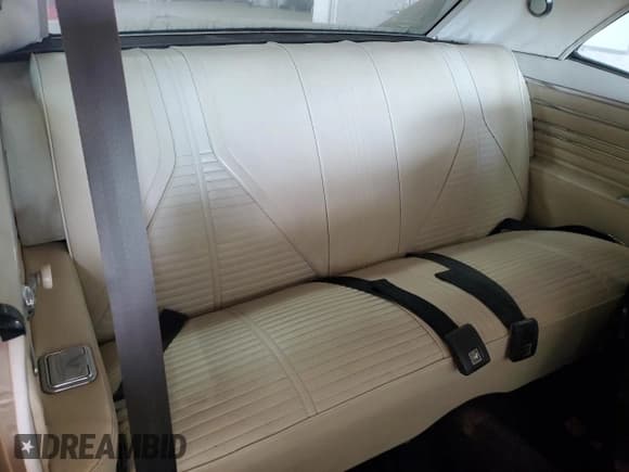 ✅ 1967 Buick Reatta • VIN: 446177K104411 • Lot: 70481544. Wystawiony na Copart z przebiegiem 24 182 mil. Bezpłatny archiwum sprzedaży aukcyjnych z USA i szczegółowy raport historii pojazdu na DreamBid. Zdjęcie 10.