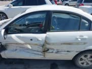 ✅ 2010 Hyundai Accent GLS • VIN: KMHCN4AC6AU485040 • Лот: 41992348. Опубликован ранее на IAAI с пробегом 122 300 миль. Бесплатный доступ к архиву аукционных продаж из США и подробный отчёт об истории автомобиля на DreamBid. Изображение 14.