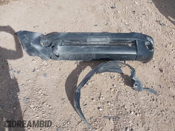 ✅ 2011 Toyota Tacoma • VIN: 5TFTX4CN5BX008774 • Lot: 41805170. Listed on IAAI with 83,976 mi. Free auction sales archive from the USA and detailed vehicle history report at DreamBid. Image 12.