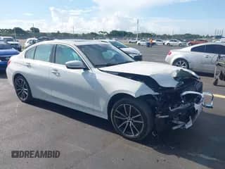 2020 BMW 3 Series 330i xDrive z VIN 3MW5R7J04L8B08714, wystawiony jako IAAI lot #42710818 z przebiegiem 90 640 mil mil oraz . Historia ofert i sprzedaży dostępna na DreamBid. Obrazek 1.