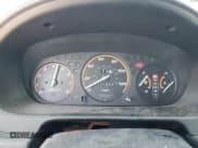 ✅ 2000 Honda CR-V LX • VIN: JHLRD2847YC013873 • Lot: 81664795. Wystawiony na Copart z przebiegiem 221 964 mil. Bezpłatny archiwum sprzedaży aukcyjnych z USA i szczegółowy raport historii pojazdu na DreamBid. Zdjęcie 9.