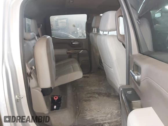 ✅ 2020 Chevrolet Silverado 1500 RST • VIN: 3GCUYEET8LG311055 • Lot: 41610226. Listed on IAAI with 88,332 mi. Free auction sales archive from the USA and detailed vehicle history report at DreamBid. Image 8.