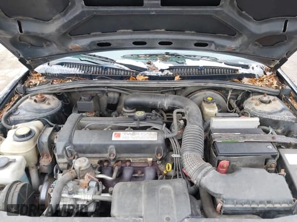 ✅ 2002 Saturn SL • VIN: 1G8ZK527X2Z197969 • Lot: 43824685. Listed on IAAI with 150,270 mi. Free auction sales archive from the USA and detailed vehicle history report at DreamBid. Image 10.