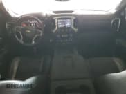 ✅ 2020 Chevrolet Silverado 1500 LTZ • VIN: 3GCUYGEL5LG114775 • Lot: 58786175. Wystawiony na Copart z przebiegiem 66 932 mil. Bezpłatny archiwum sprzedaży aukcyjnych z USA i szczegółowy raport historii pojazdu na DreamBid. Zdjęcie 8.