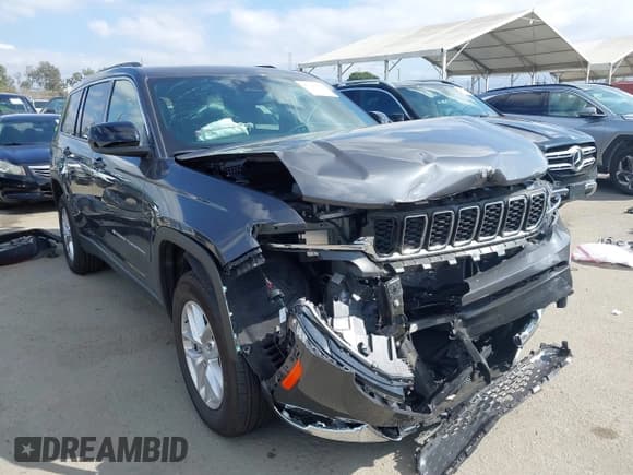 ✅ 2024 Jeep Grand Cherokee Altitude • VIN: 1C4RJKAG0R8614766 • Lot: 43341974. Listed on IAAI with 9,356 mi. Free auction sales archive from the USA and detailed vehicle history report at DreamBid. Image 1.