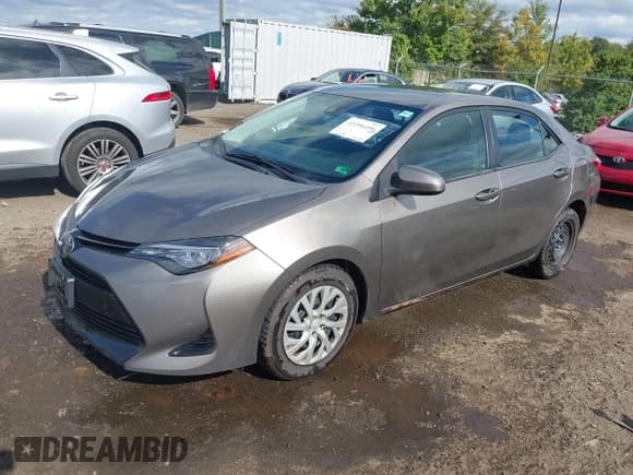 ✅ 2017 Toyota Corolla LE • VIN: 2T1BURHE7HC943277 • Лот: 43396496. Опубликован ранее на IAAI с пробегом 143 574 миль. Бесплатный доступ к архиву аукционных продаж из США и подробный отчёт об истории автомобиля на DreamBid. Изображение 2.